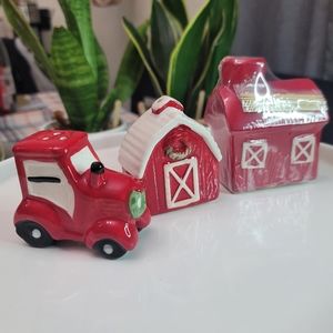 Christmas Farm Salt & Pepper plus Toothpick holder